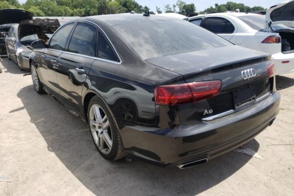 фото Audi A6 Premium