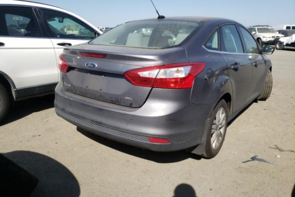 фото Ford Focus SEL