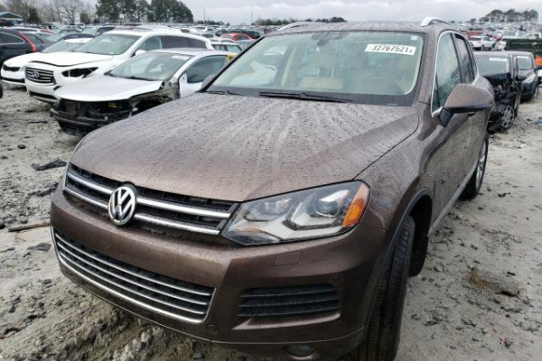 фото Volkswagen TOUAREG V6 TDI