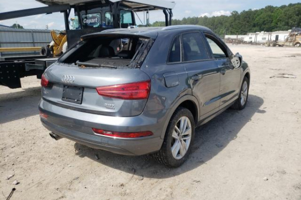 фото AUDI Q3 PREMIUM