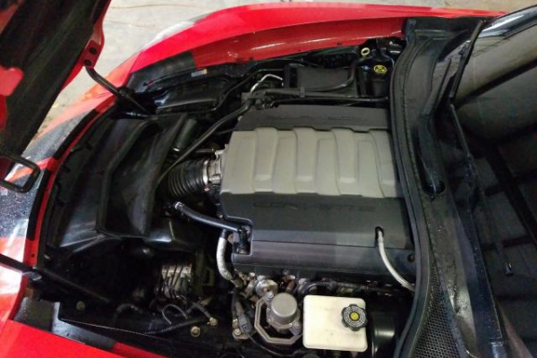 фото CHEVROLET CORVETTE STINGRAY 2LT