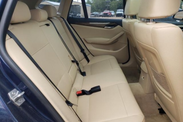 фото BMW X1 SDRIVE28I