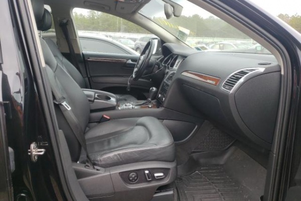 фото Audi Q7 PRESTIGE