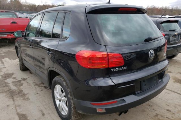 фото Volkswagen Tiguan S