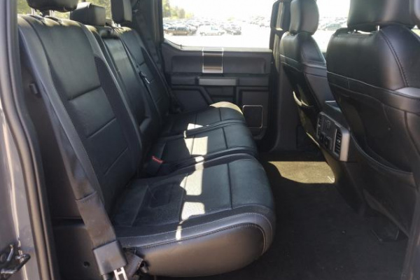 фото Ford F-150 RAPTOR