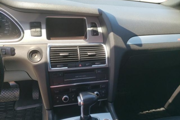 фото Audi Q7 PRESTIGE