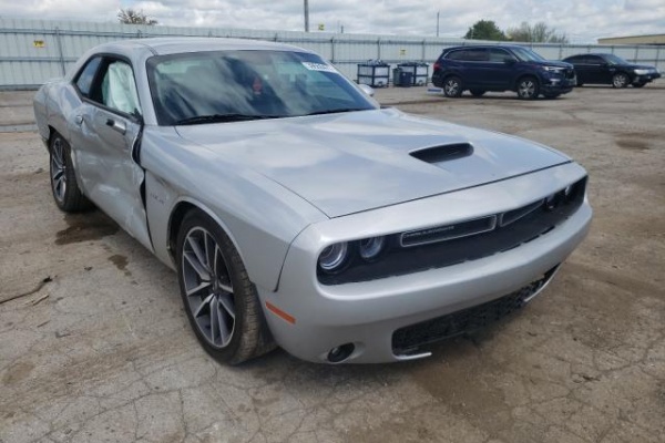 фото Dodge CHALLENGER R/T