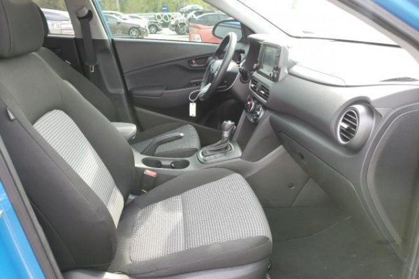 фото HYUNDAI KONA SEL PLUS