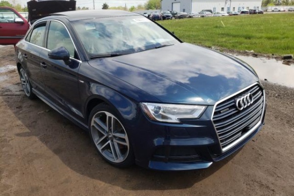 фото Audi A3 Premium