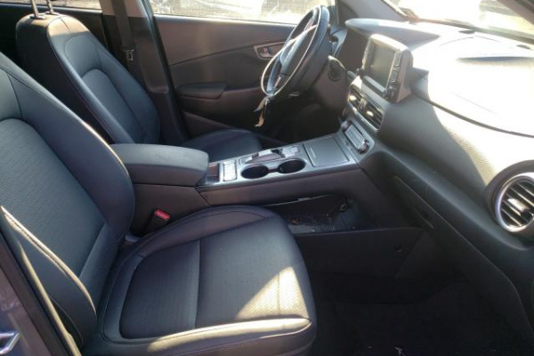 фото HYUNDAI KONA LIMITED