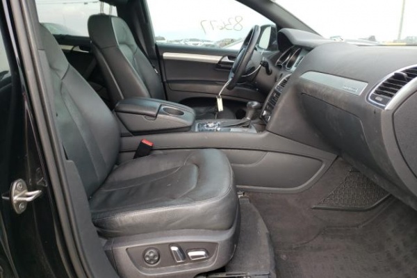 фото Audi Q7 PRESTIGE