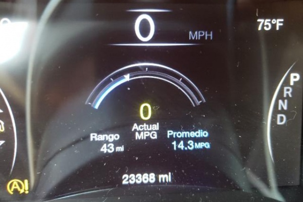 фото Jeep Grand Cherokee LAREDO