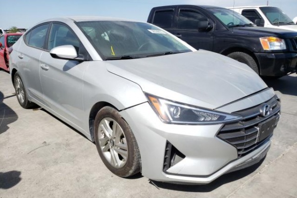 фото Hyundai Elantra SEL