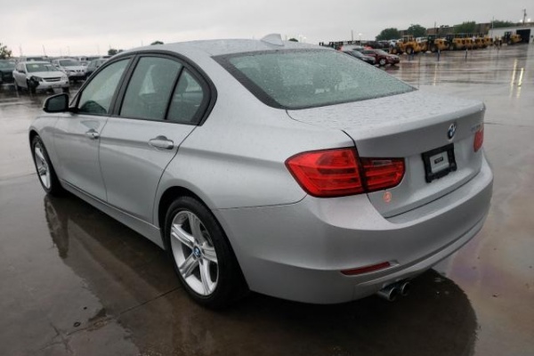 фото 2015 BMW 328 I SULEV