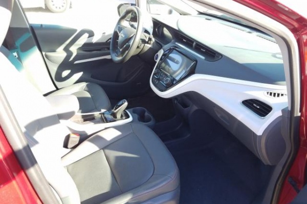 фото Chevrolet Bolt EV PREMIER