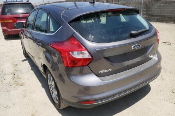 фото Ford Focus SE
